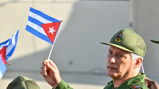 Partido Comunista de Cuba aprova reformas para maior economia de mercado