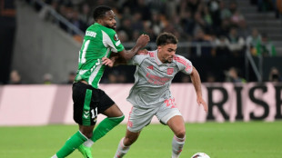 Ligue Europa: premier revers européen pour Lyon face au Betis Séville