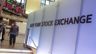 Wall Street apre contrastata, Dj a -0,22% e Nadaq a +0,23%