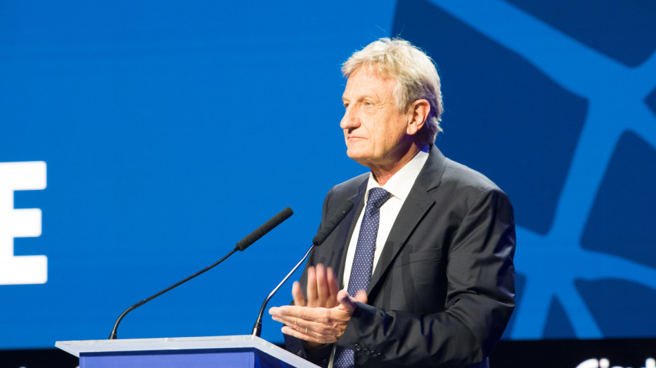 Meeting Rimini, Scholz 'i migranti vanno accolti in modo umano'