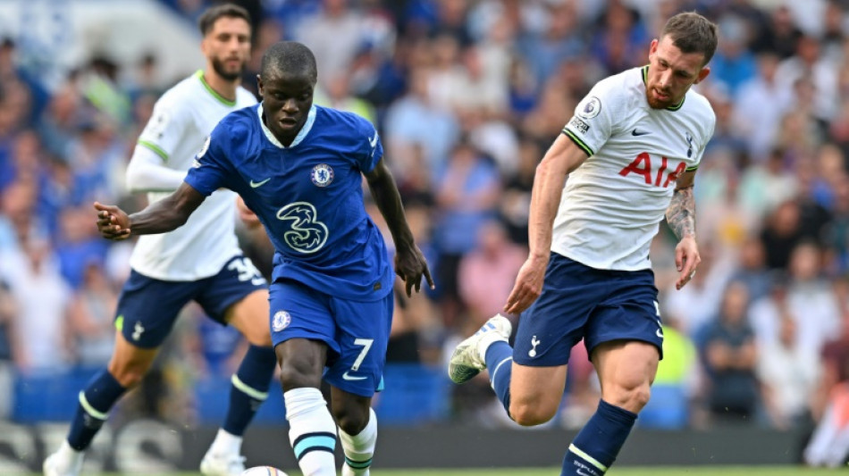 Foot: N'Golo Kant&eacute; de retour &agrave; l'entra&icirc;nement avec Chelsea