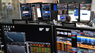 Borsa: l'Europa contrastata con rialzo petrolio e rendimenti titoli di Stato