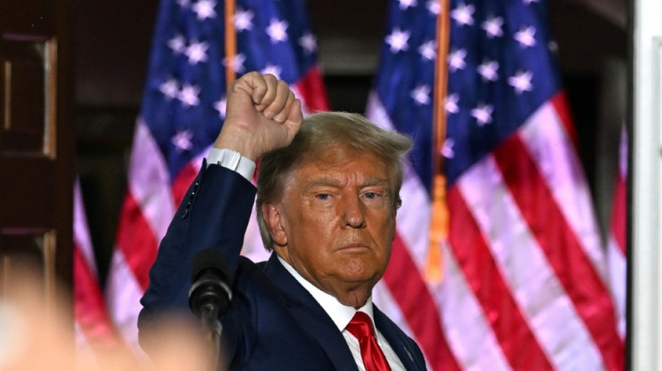 Evang&eacute;licos de EEUU mantienen respaldo a Trump en su carrera por la presidencia