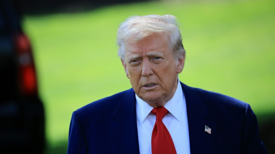 Nucléaire: Trump accuse l'Iran de "traîner les pieds"