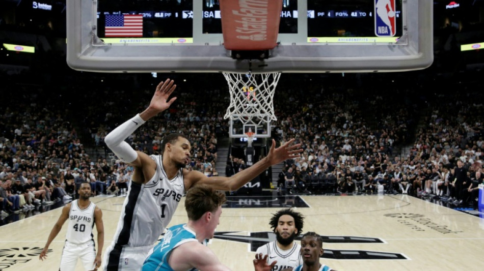 Los Hawks derrotan a los Bucks y suman nueve victorias al hilo en la NBA