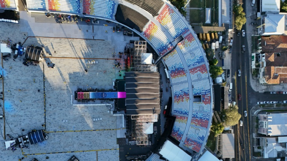 Shakira desata la euforia en El Salvador en v&iacute;speras de sus conciertos