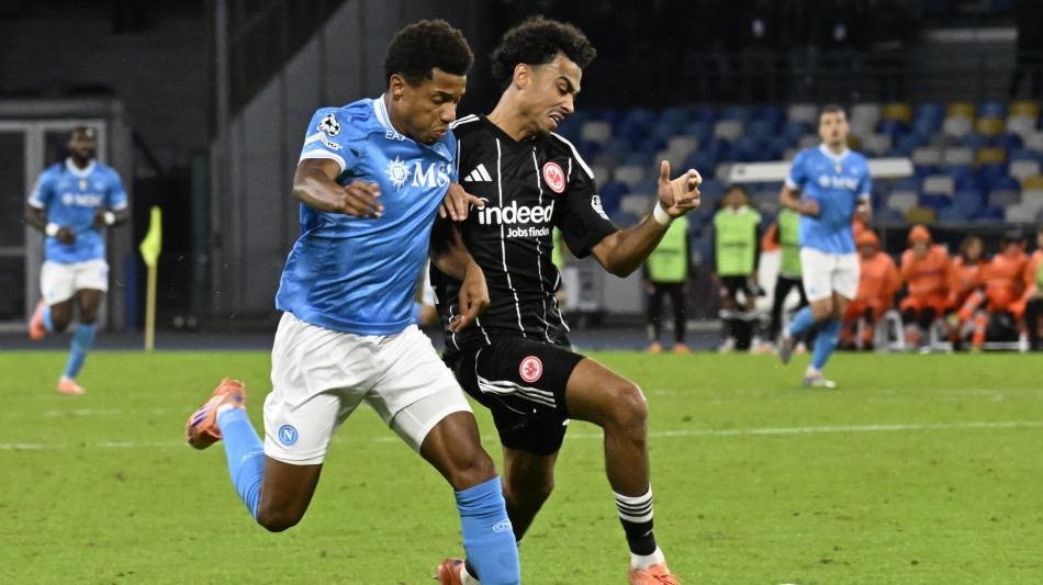 Champions: Napoli-Eintracht Francoforte 0-0