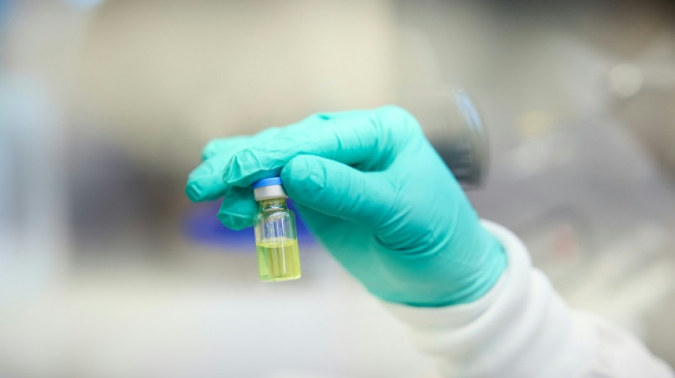 EUA entrega medicamento contra o HIV a dois pa&iacute;ses africanos