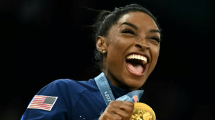 Biles conquista su primer oro en un Par&iacute;s que revive pol&eacute;micas por su ceremonia