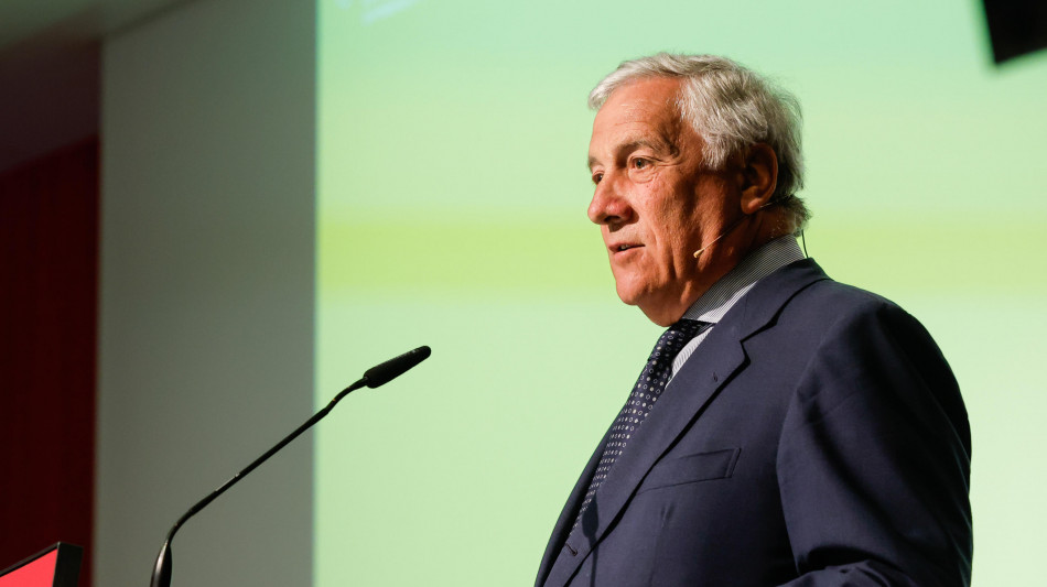 Tajani, inaccettabili i nuovi insediamenti in Cisgiordania