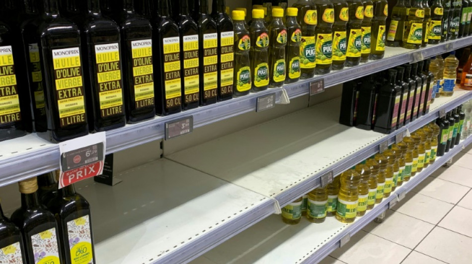 Chips, margarine, sauces: les industriels autoris&eacute;s &agrave; remplacer l'huile de tournesol sans modifier les emballages