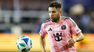Jordi Alba renova com o Inter Miami até 2027