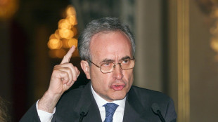 E' morto l'ex sindaco di Parigi Jean Tiberi, aveva 90 anni