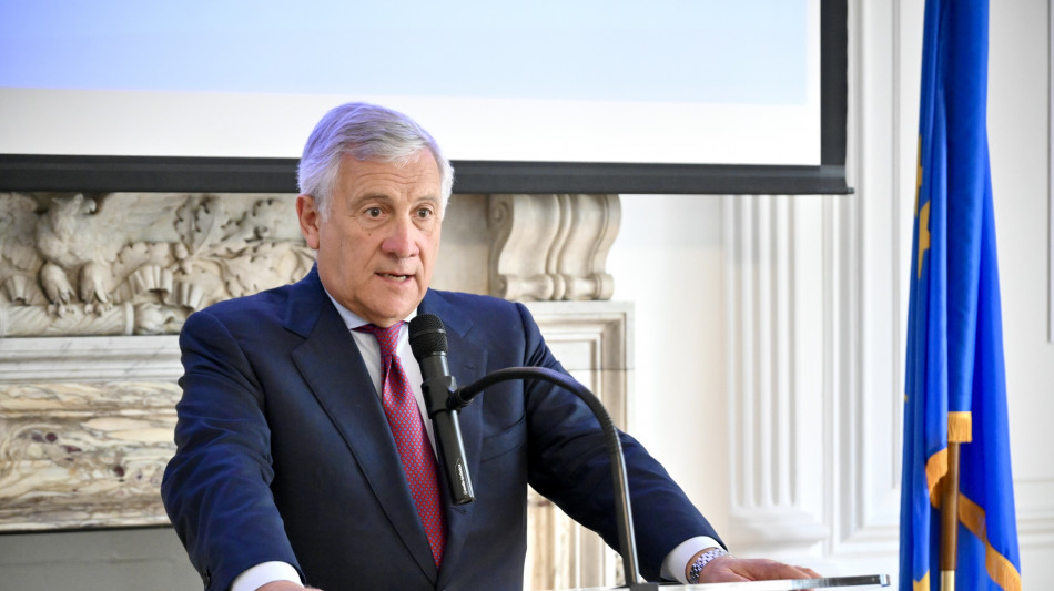 Tajani, non si può dire 'no' all'appello di Mattarella