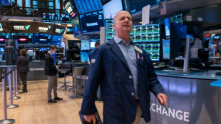 Wall Street conclut en hausse, S&P 500 et Nasdaq &agrave; des records