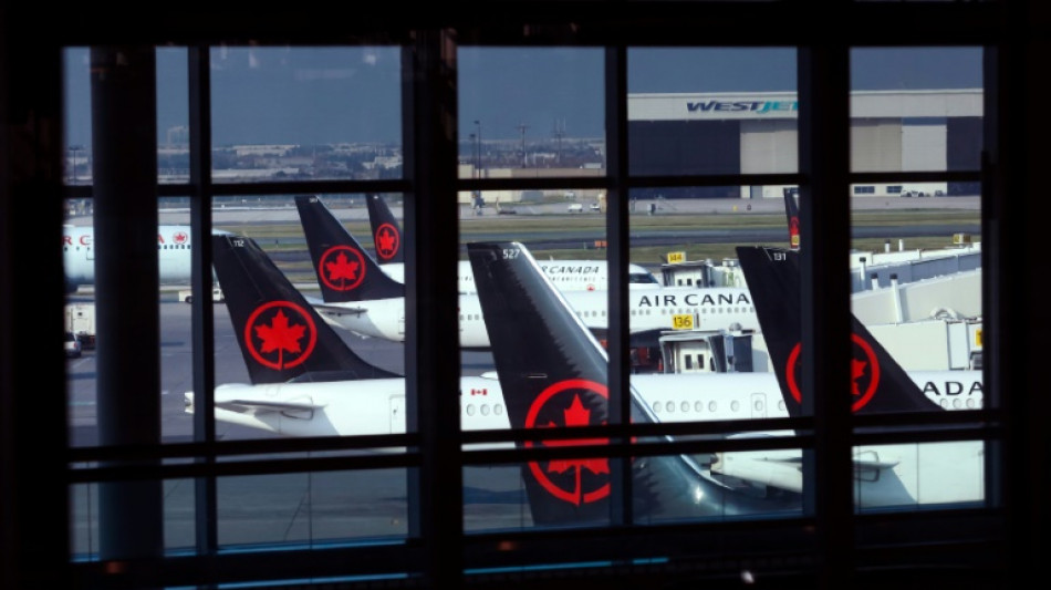 Governo do Canadá intervém para deter greve da Air Canada