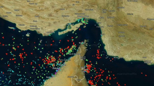 Oil extends gains, stocks drop as peace talk hopes fade