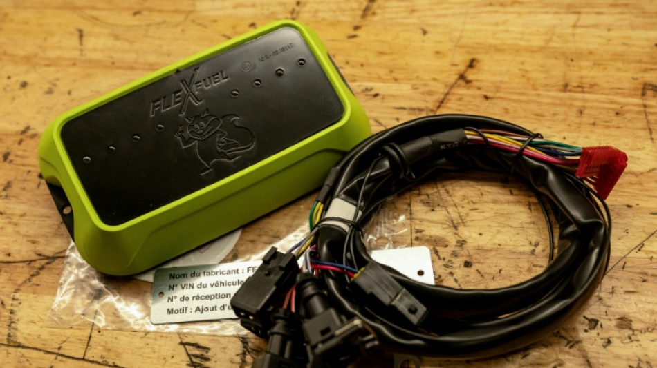 Face au prix des carburants, des automobilistes se convertissent au bio&eacute;thanol