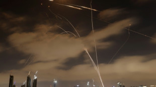 Misiles iraníes dejan 10 muertos en Israel, en nueva noche de ataques mutuos