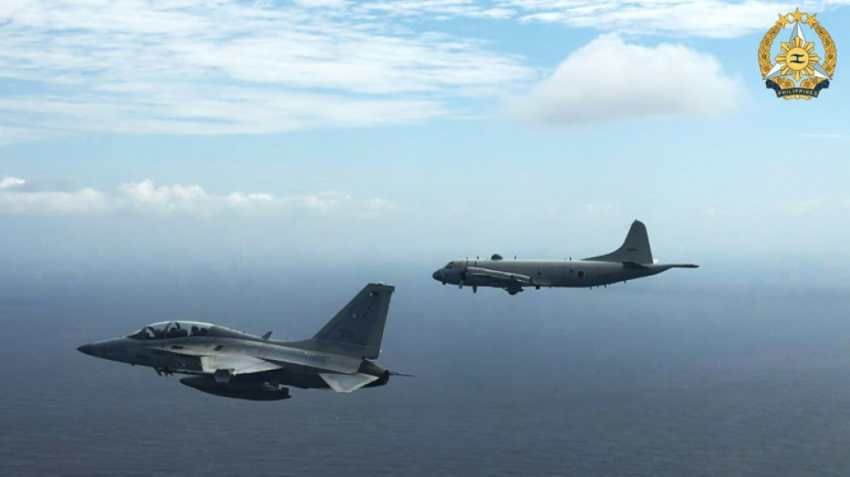 EUA, Filipinas e Jap&atilde;o anunciam exerc&iacute;cios militares perto de Taiwan