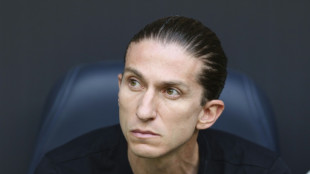 Demiss&atilde;o de Filipe Lu&iacute;s aumenta turbul&ecirc;ncia no Flamengo