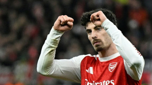 Late Havertz penalty snatches Arsenal draw at Leverkusen