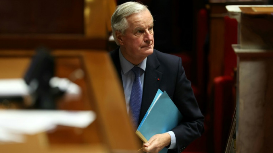 Macron promete anunciar primer ministro en los pr&oacute;ximos d&iacute;as y descarta renunciar