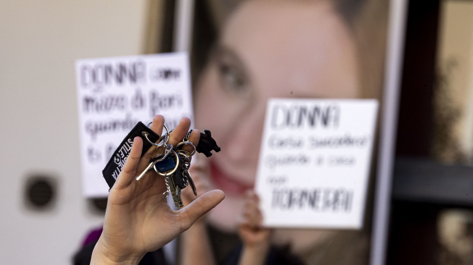 Autopsia, Ilaria Sula uccisa con tre coltellate al collo