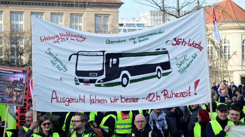 Streiks im &ouml;ffentlichen Nahverkehr: Busse und Bahnen stehen still