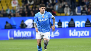 Napoli: Di Lorenzo infortunato si opera a un piede