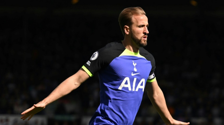 Angleterre: Tottenham rate l'Europe, Leicester rel&eacute;gu&eacute;