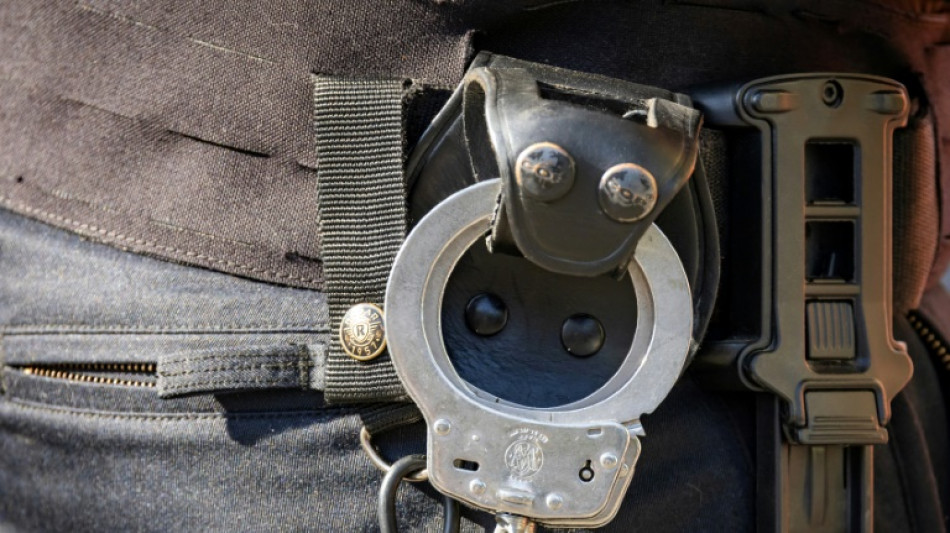 Autodieb f&auml;hrt in Herford gezielt auf Menschen zu: Haftbefehl wegen Mordversuchs