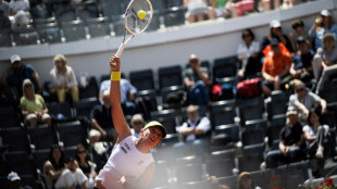 Swiatek atropela em sua estreia no WTA 1000 de Roma; Bia Haddad é eliminada