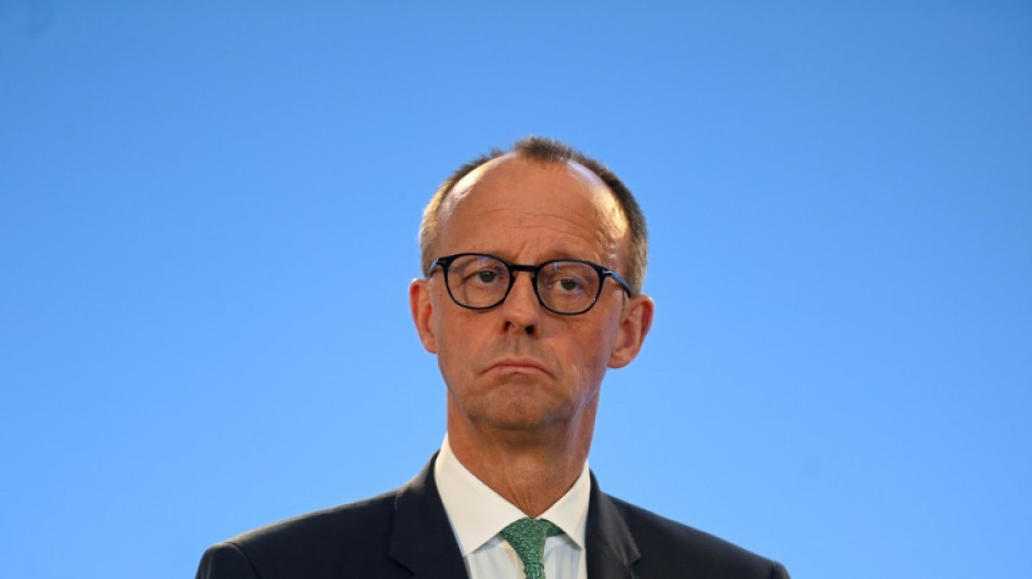 Merz will Kanzlerkandidatur nicht ausschlie&szlig;en - trotz reifen Alters