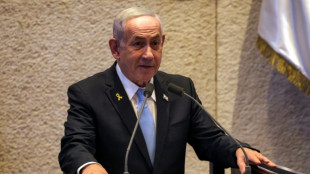 Israel ataca alvos huthis no Iêmen