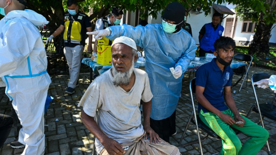 Una infecci&oacute;n por coronavirus protege tanto como una vacuna anticovid