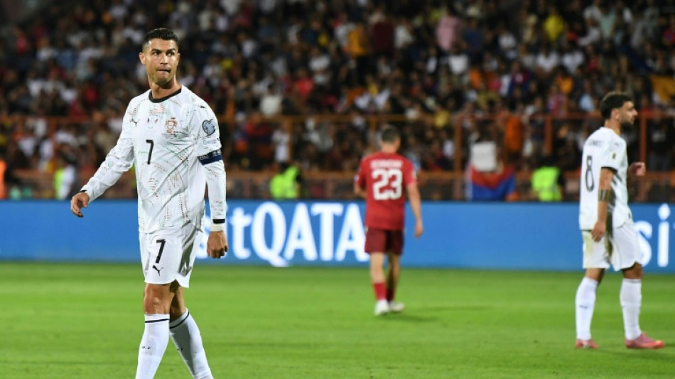 Cristiano Ronaldo lidera convocação de Portugal para garantir vaga na Copa de 2026