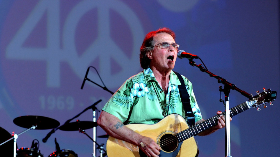Addio a 'Country' Joe McDonald, cantante icona contro la guerra del Vietnam