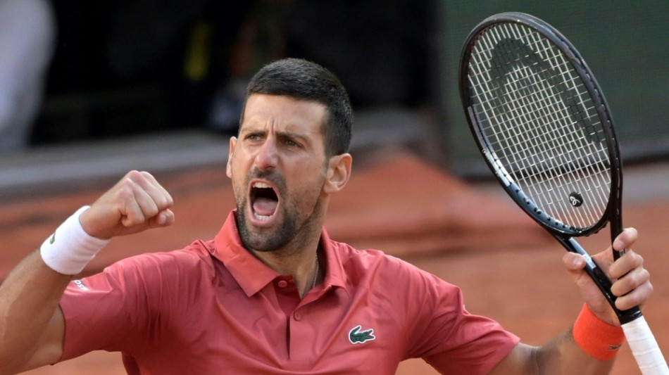 Djokovic k&auml;mpft sich ins Viertelfinale von Paris