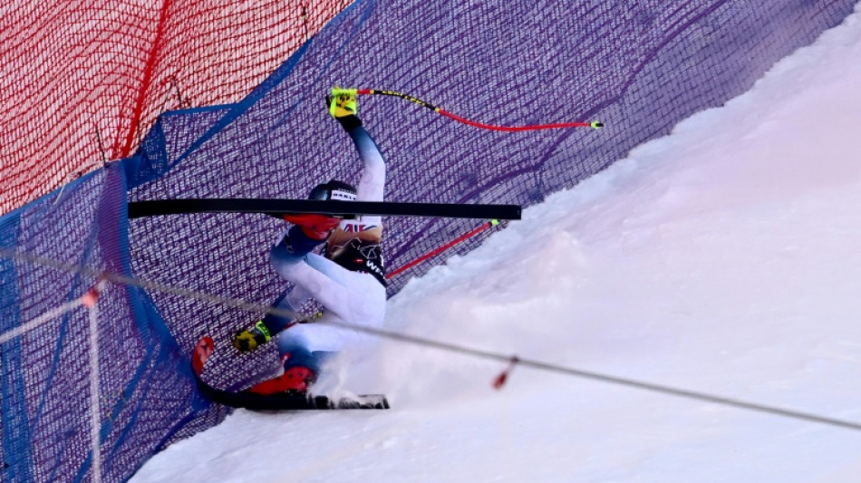 Ski alpin: Kilde op&eacute;r&eacute; apr&egrave;s sa chute, mais pas de fracture