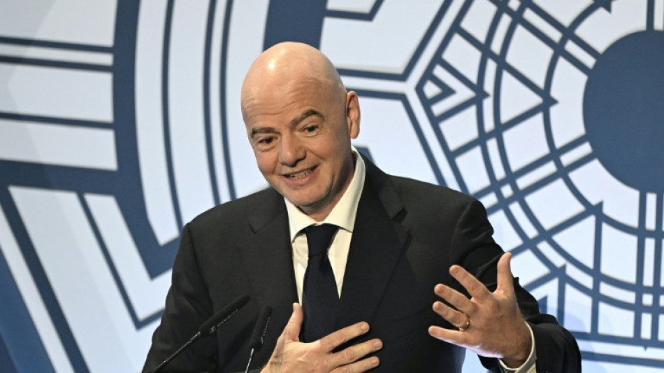 Fifa sela acordo por direitos de transmiss&atilde;o do Mundial de Clubes com a DAZN