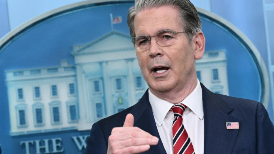 EUA anuncia novas san&ccedil;&otilde;es contra o petr&oacute;leo iraniano