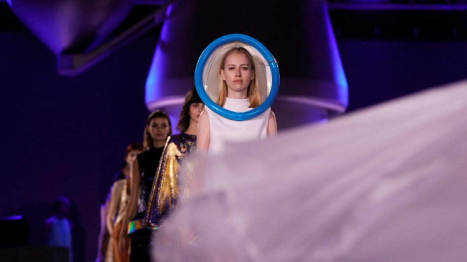 100 ans de Cardin: la maison veut r&eacute;nover sans trop changer