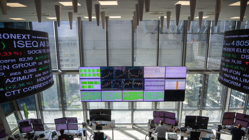 Le borse europee chiudono in forte rialzo, Parigi +2,94%
