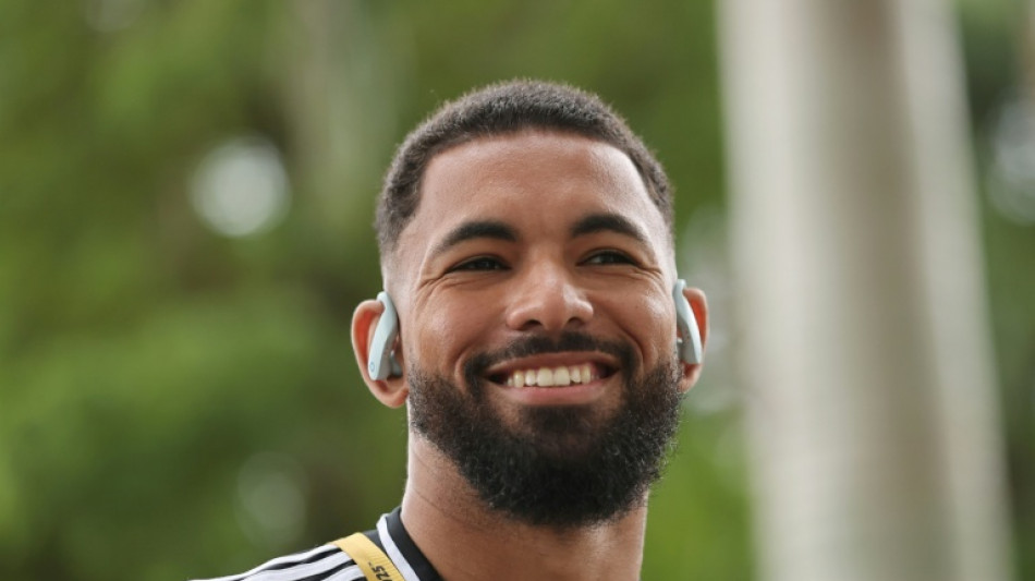 Douglas Luiz volta ao Aston Villa por empr&eacute;stimo at&eacute; o fim da temporada