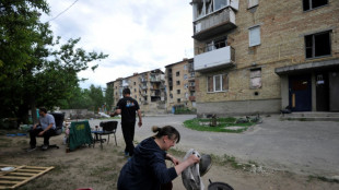 Kiev promet de "tout faire" pour d&eacute;fendre le Donbass o&ugrave; l'offensive russe s'intensifie