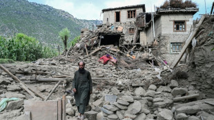 Afeganistão procura sobreviventes após terremoto que deixou mais de 900 mortos