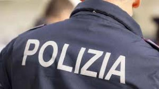 Omicidio-suicidio a Ostia, anziana trovata morta in casa