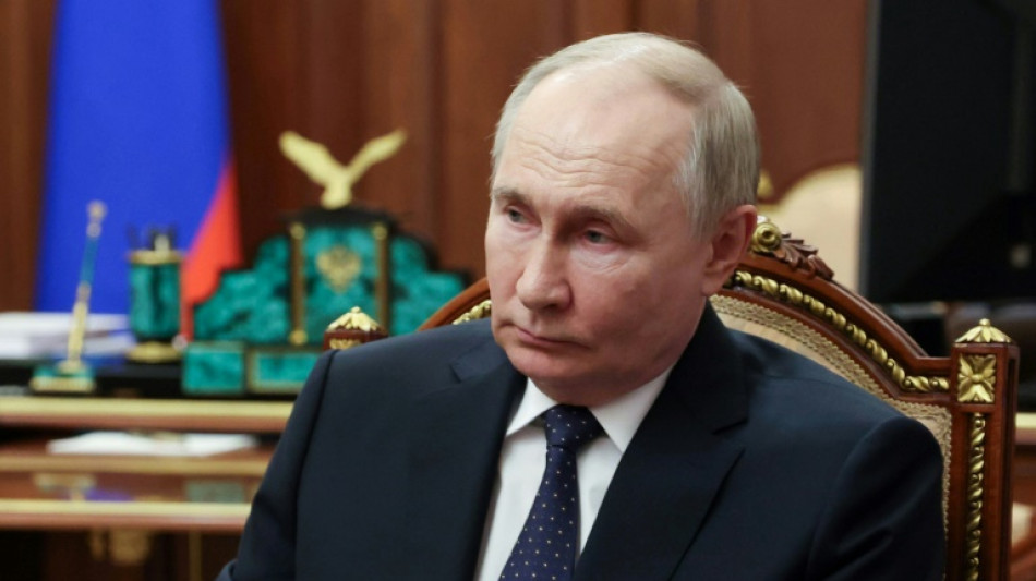 Putin nennt westliche Waffenlieferungen "sehr gef&auml;hrlich" und &uuml;bt Kritik an Deutschland 