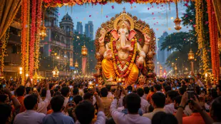 Chinchpoklicha Chintamani begins 2026 arrival procession in Parel